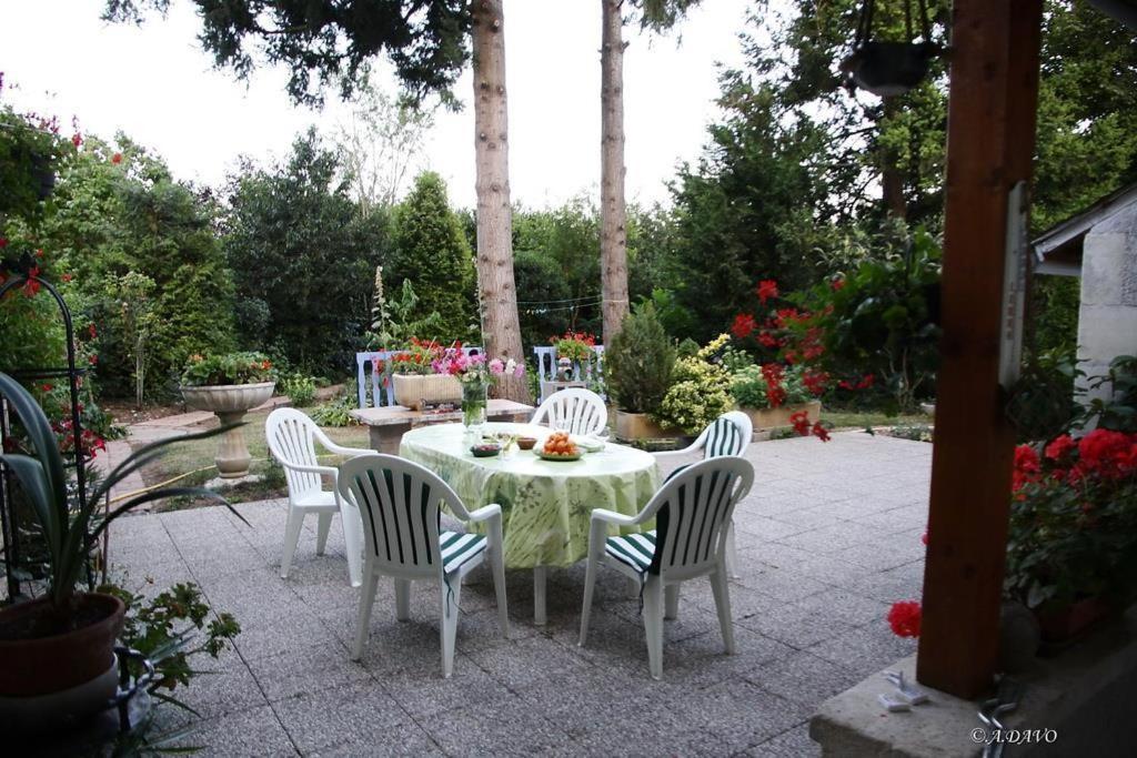 La Belle Des Champs Hotel Saint-Andelain ภายนอก รูปภาพ