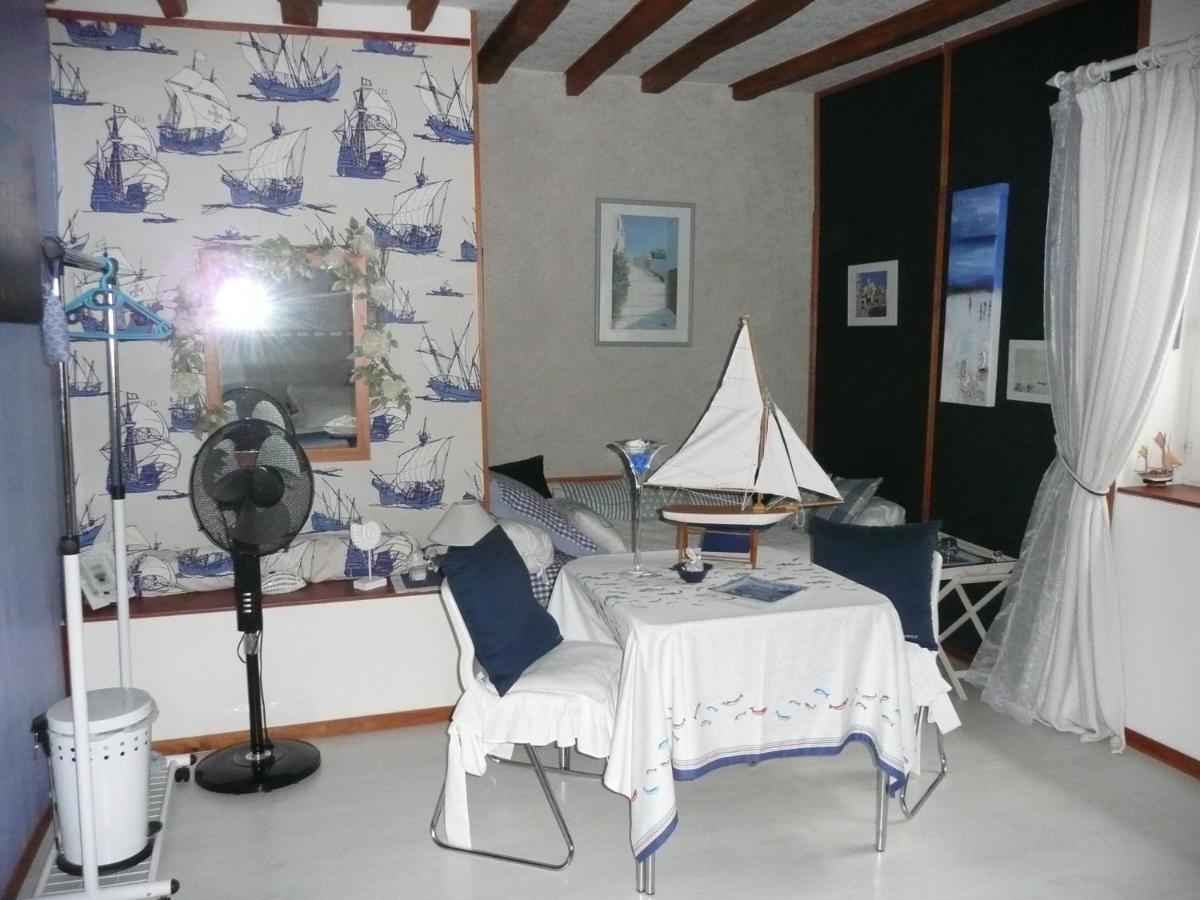 La Belle Des Champs Hotel Saint-Andelain ภายนอก รูปภาพ